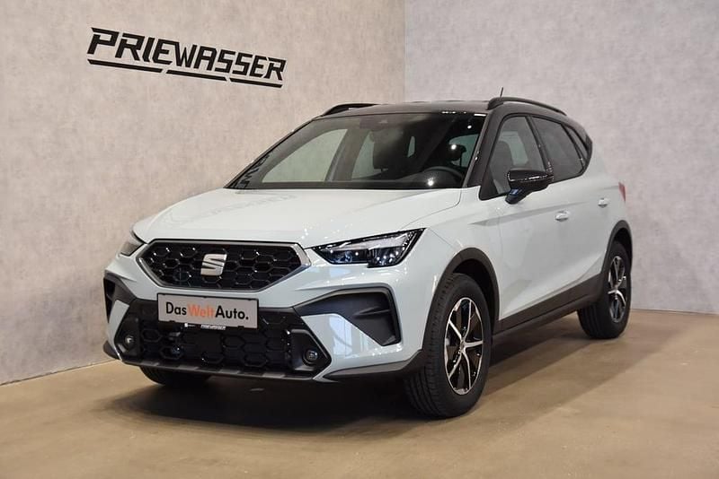 Gebraucht Seat Arona Style 115 PS (84 kW) 2026 Hellgrau  metallic SUV