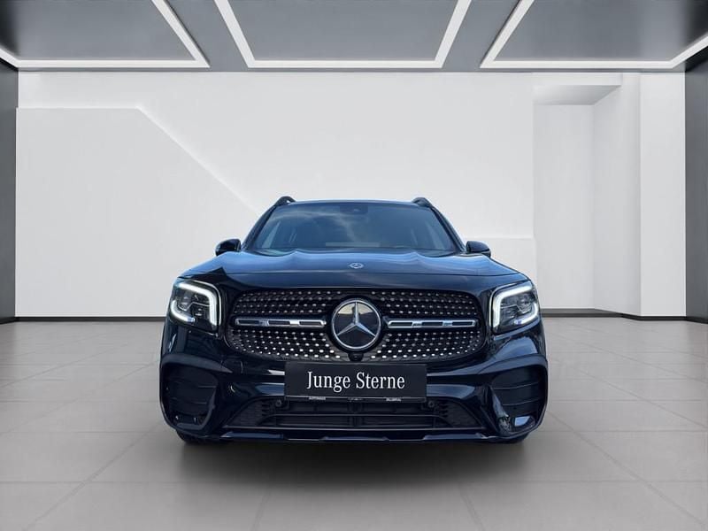 Gebraucht Mercedes GLB200 AMG line 150 PS (110 kW) 2021 Schwarz SUV