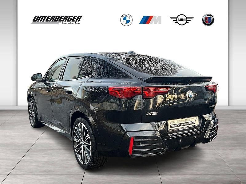 Gebraucht BMW X2 M Sport 150 PS (110 kW) 2025 Schwarz SUV
