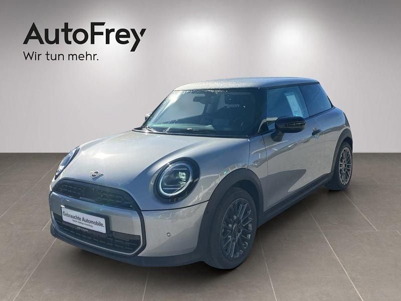 Gebraucht Mini Cooper 114 kW (156 PS) 2025 Melting silver iii Kleinwagen