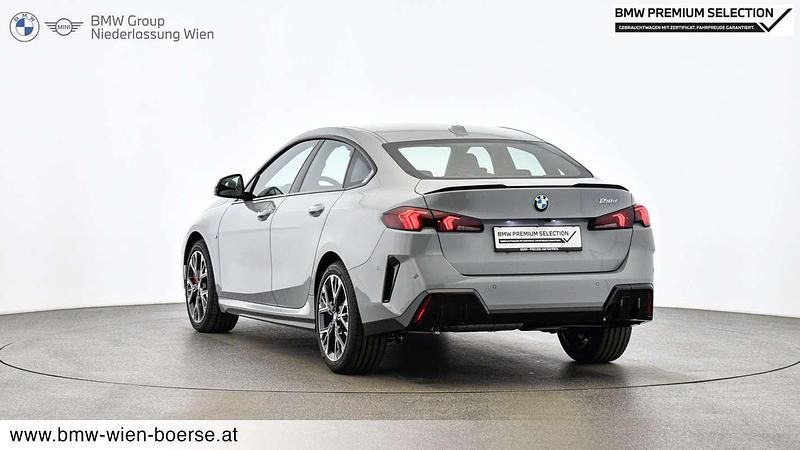 Gebraucht BMW 218 Efficient Dynamics 150 PS (110 kW) 2025 Grau Coupé