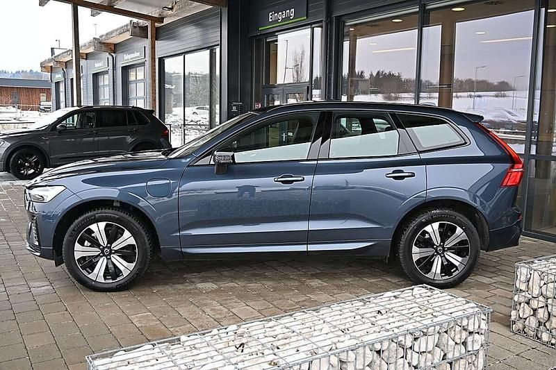 Gebraucht Volvo XC60 Plus 253 PS (186 kW) 2024 Blau SUV