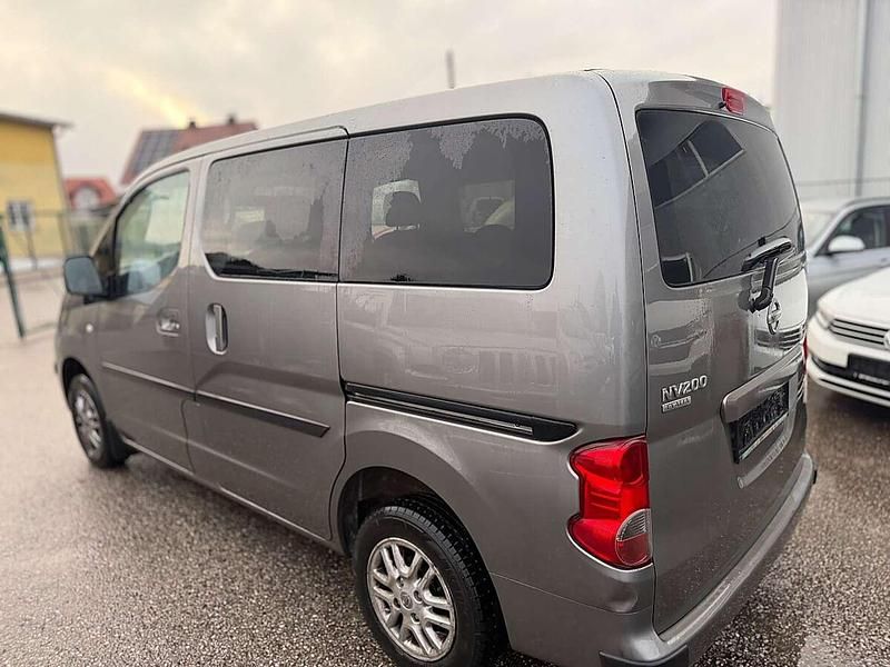 Gebraucht Nissan Evalia 110 PS (80 kW) 2011 Grau Van / Kleinbus