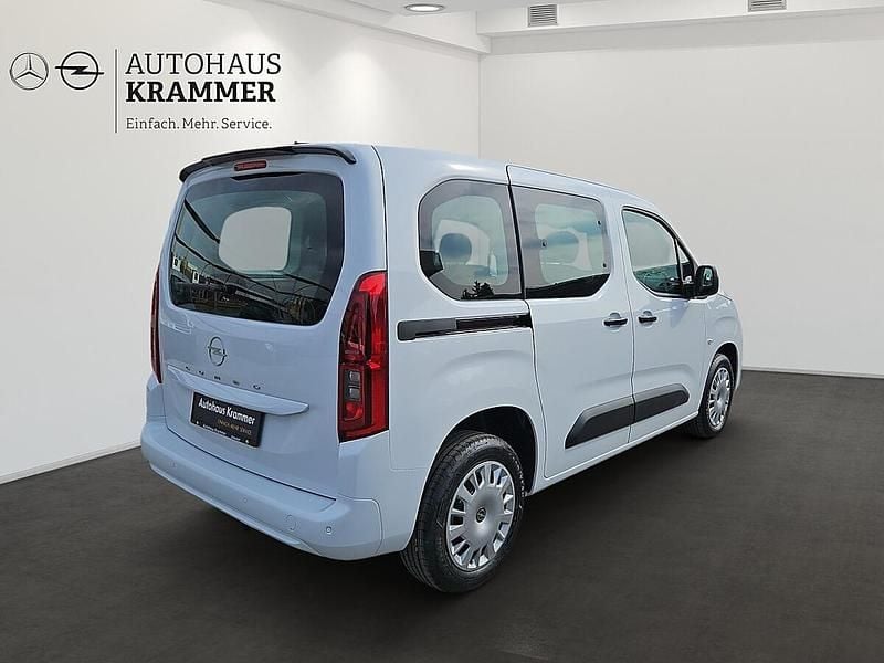 Neu Opel Combo 102 PS (75 kW) 2026 Weiß Kombi