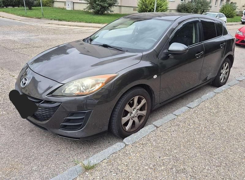 Gebraucht Mazda 3 Inclusive 109 PS (80 kW) 2010 Grau Limousine
