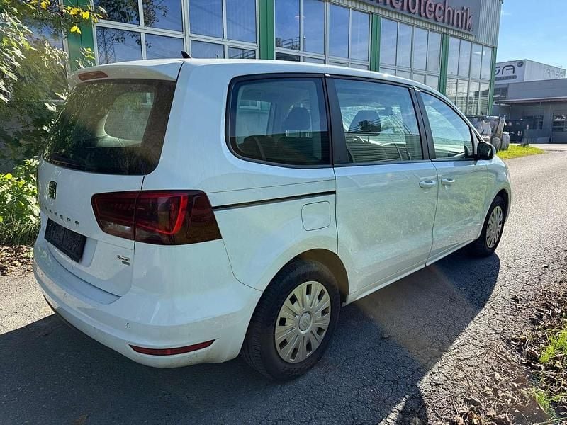 Gebraucht Seat Alhambra Style 150 PS (110 kW) 2016 Weiß Van / Kleinbus