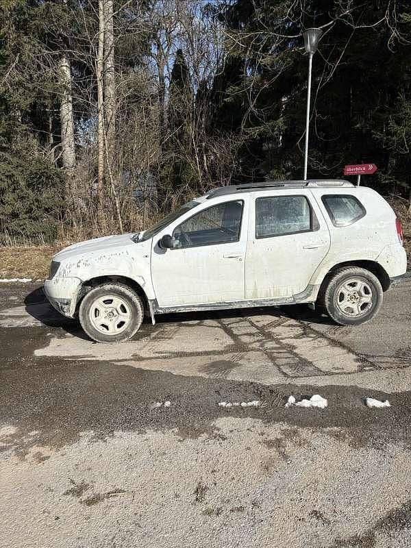 Gebraucht Dacia Duster Lauréate 110 PS (80 kW) 2013 SUV