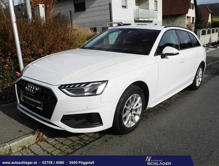 Weiss metallic Gebraucht 2022 Audi A4 Design Kombi | € 27.790 (Fairer Preis) - Bild 1/4
