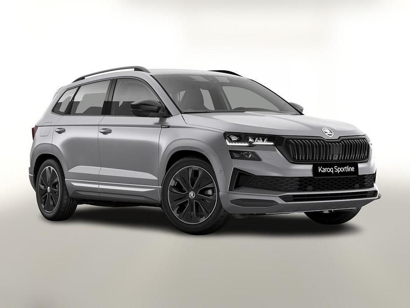 Neu 2025 Skoda Karoq SportLine SUV | € 47.039 (Fairer Preis) - Bild 1/3