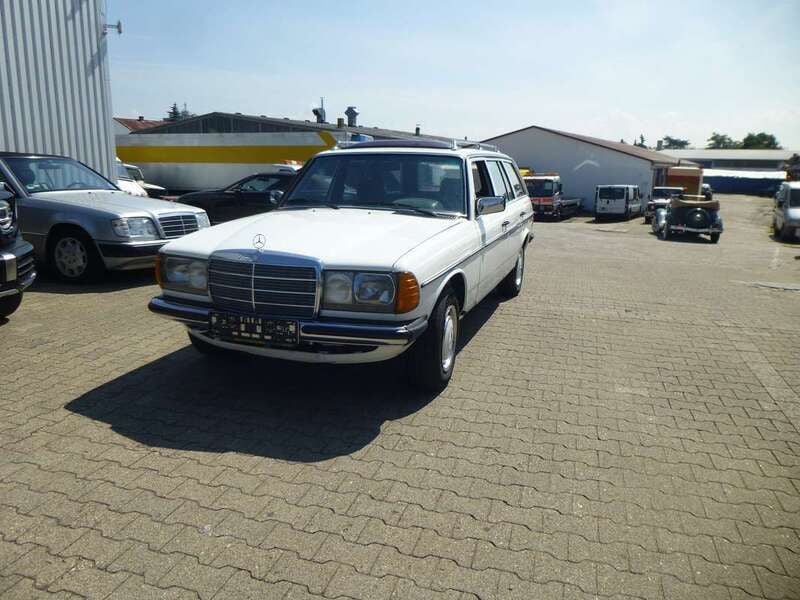 Gebraucht Mercedes 300 88 PS (64 kW) 1982 Weiß Limousine