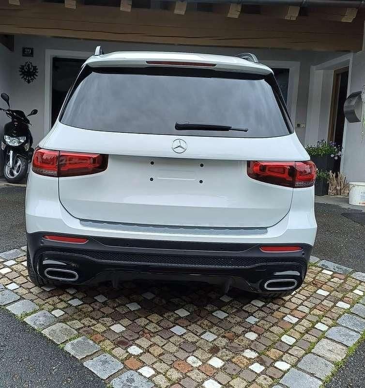 Gebraucht Mercedes GLB200 150 PS (110 kW) 2023 Weiß SUV