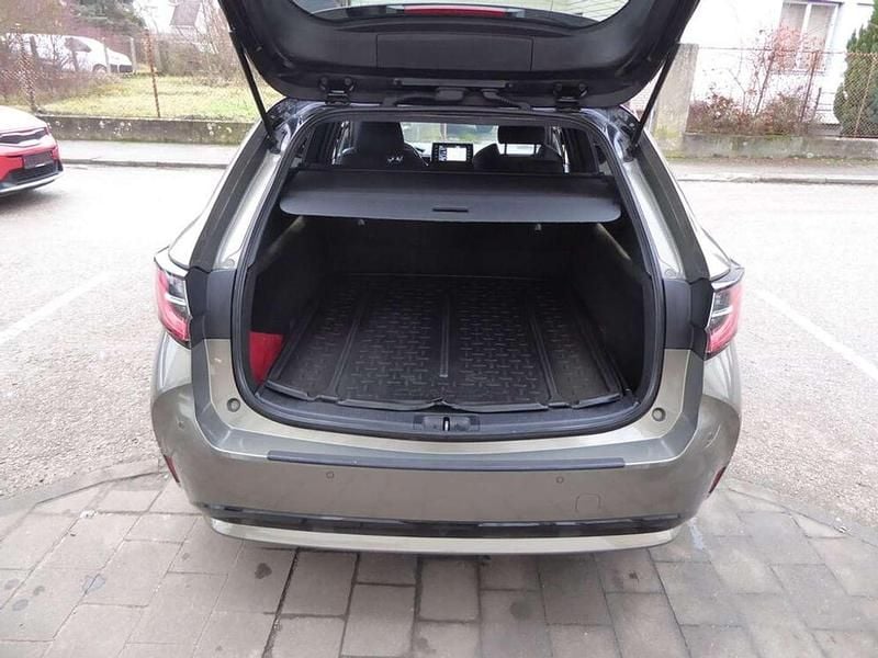 Gebraucht Toyota Corolla 122 PS (89 kW) 2019 Schwarz Kombi