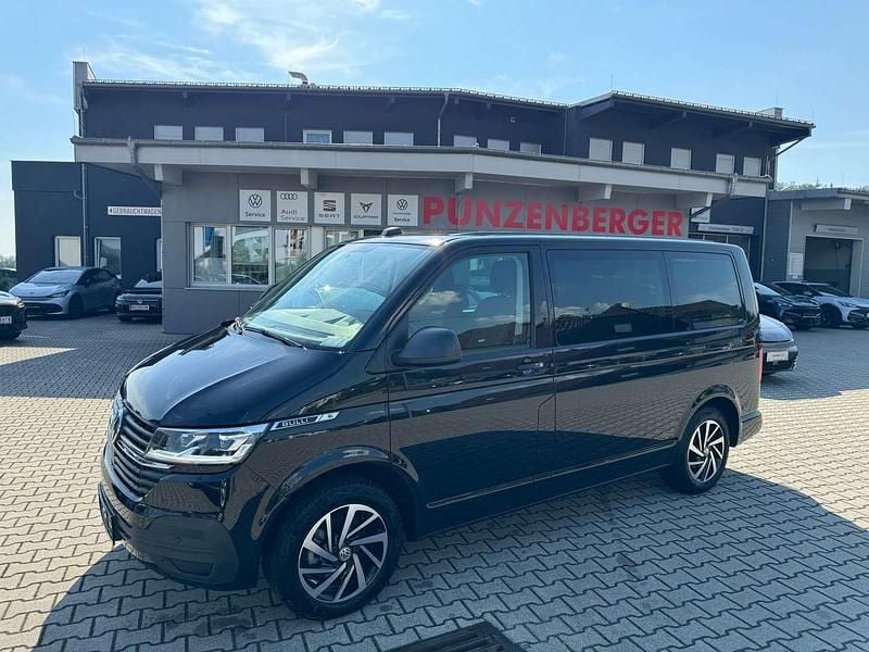 Gebraucht VW Multivan Trendline 150 PS (110 kW) 2021 Schwarz  metallicperleffektno Van