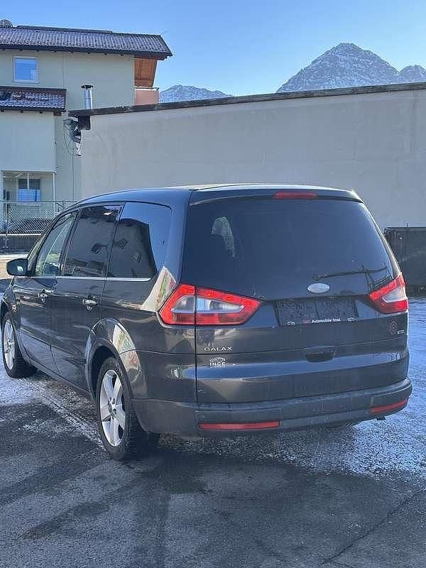Gebraucht Ford Galaxy Titanium 175 PS (128 kW) 2008 Grau Van / Kleinbus