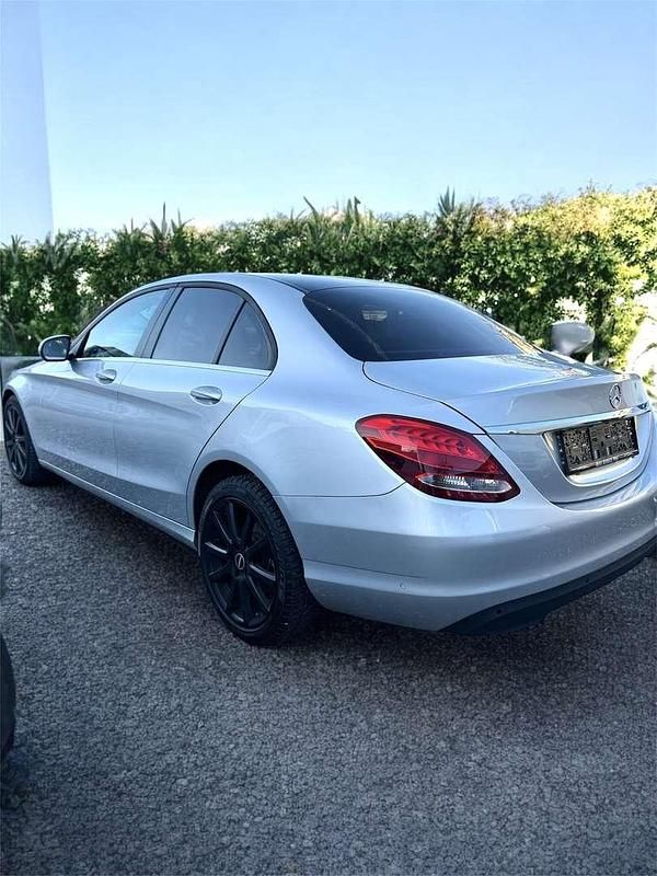 Gebraucht Mercedes C180 Avantgarde 116 PS (85 kW) 2017 Limousine