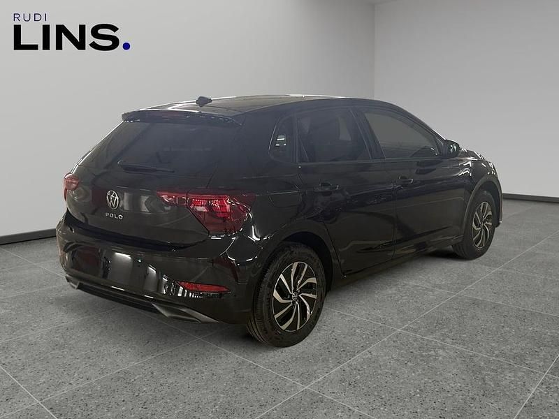 Neu VW Polo 95 PS (69 kW) 2025 Schwarz Limousine