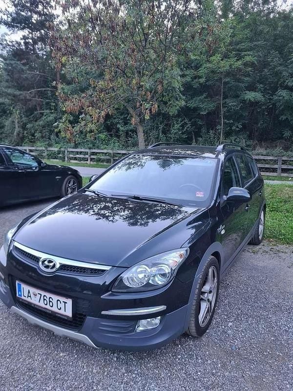 Gebraucht Hyundai i30 90 PS (66 kW) 2010 Kombi