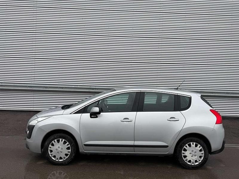 Gebraucht Peugeot 3008 Active 109 PS (80 kW) 2010 Grau Kombi