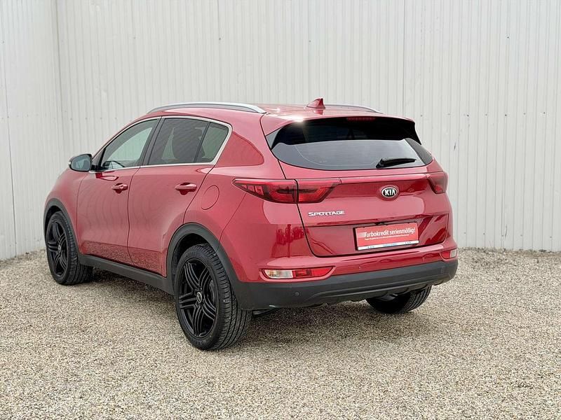 Gebraucht Kia Sportage 141 PS (103 kW) 2018 Rot SUV