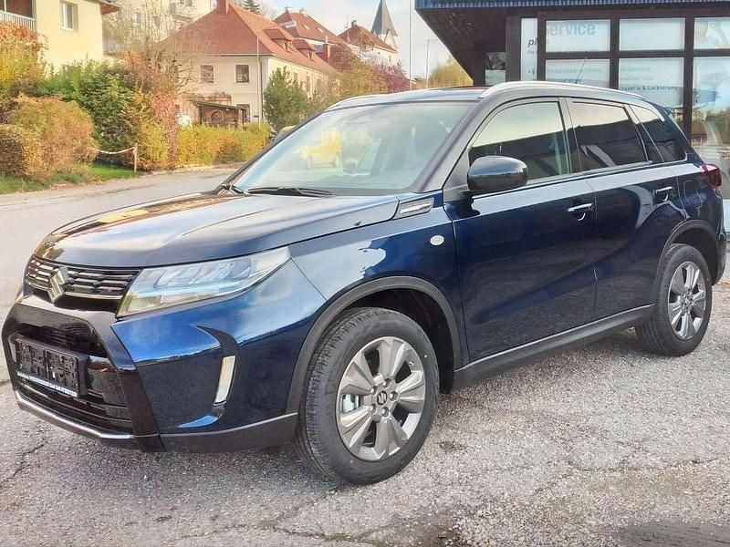 Blau Gebraucht 2024 Suzuki Vitara GL SUV | € 26.600 (Fairer Preis) - Bild 1/4
