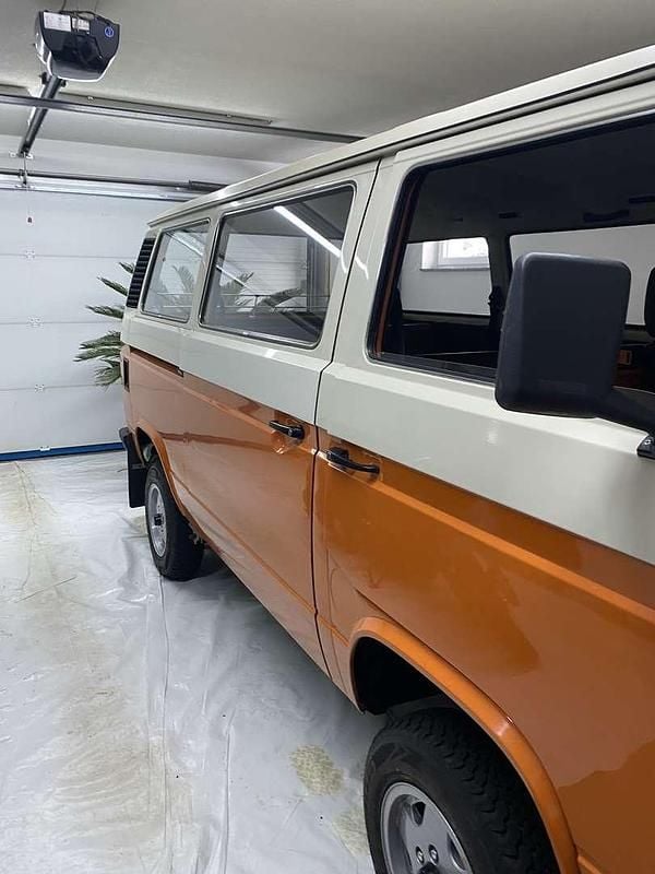 Gebraucht VW T3 79 PS (58 kW) 1985 Orange Van