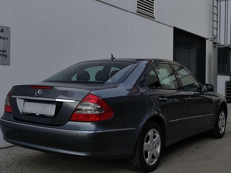 Gebraucht Mercedes E200 Elegance 136 PS (100 kW) 2006 Limousine