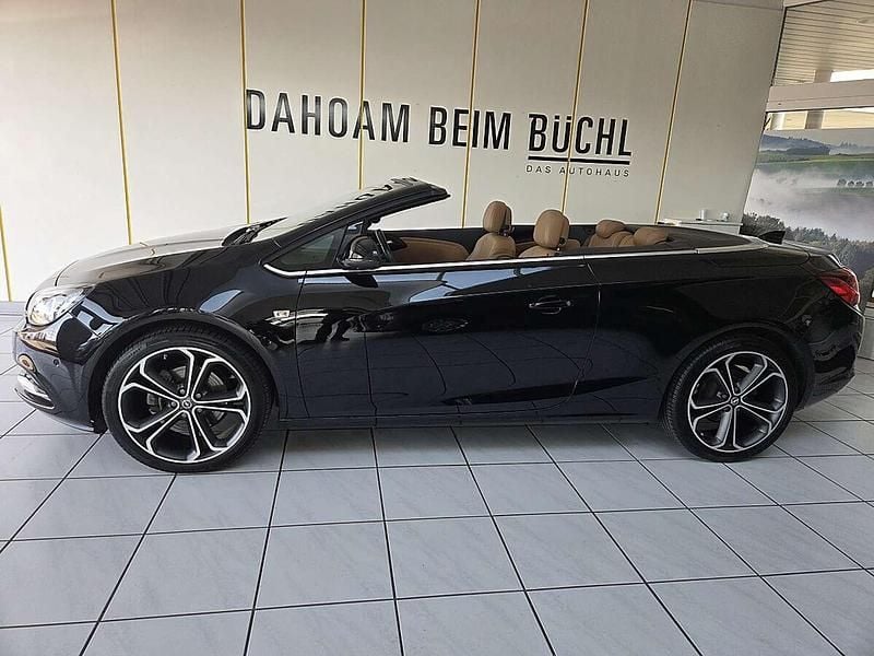 Gebraucht Opel Cascada Innovation 170 PS (125 kW) 2018 Schwarz Cabrio