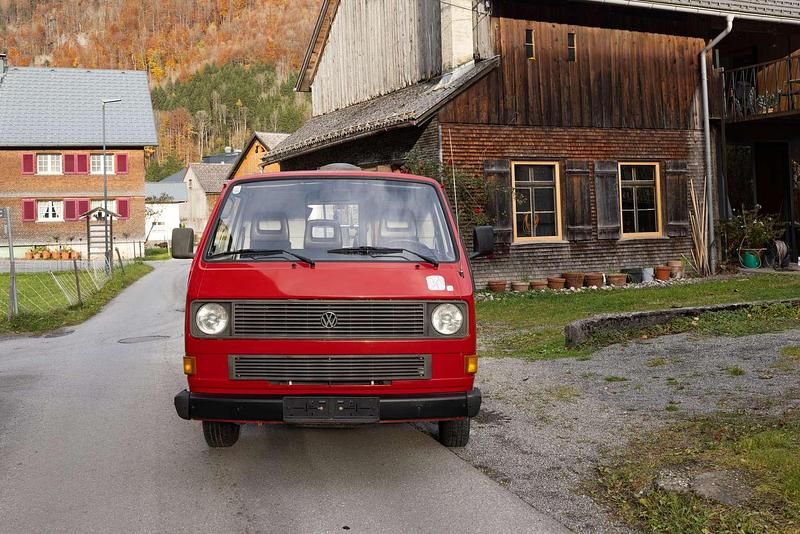 Gebraucht VW T3 50 PS (36 kW) 1982 Rot Van