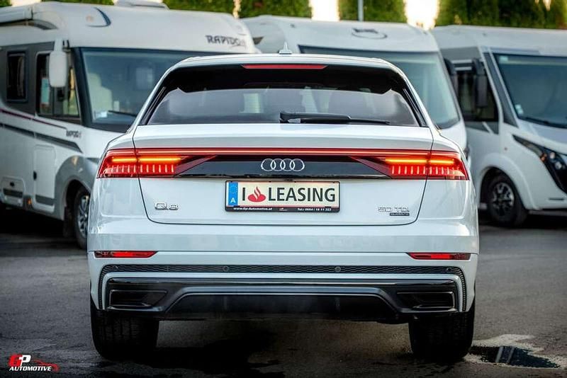 Gebraucht Audi Q8 S-Line 286 PS (210 kW) 2020 Weiß SUV