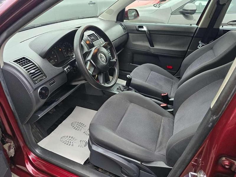 Gebraucht VW Polo Family 69 PS (50 kW) 2006 Rot Limousine