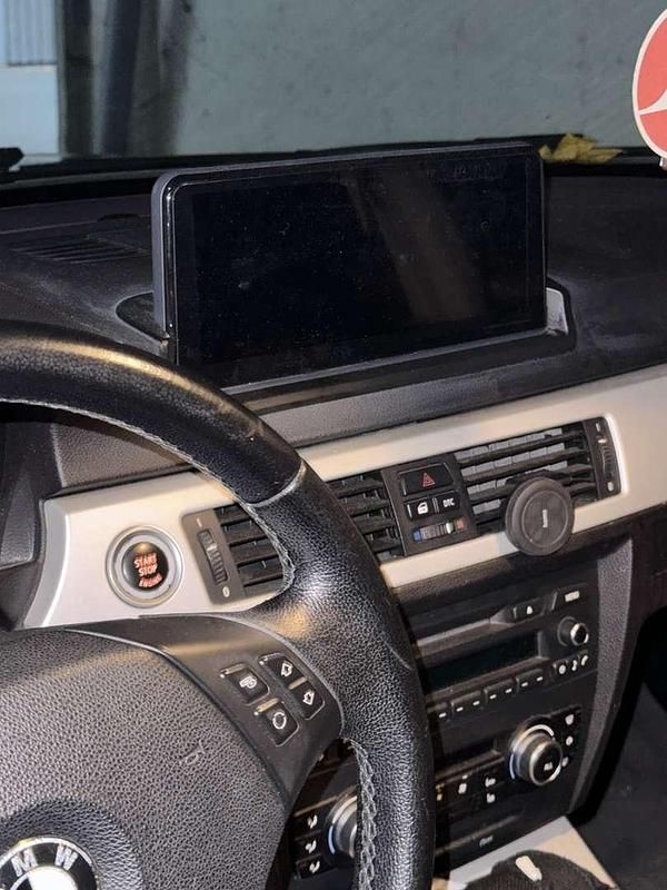 Gebraucht BMW 316 116 PS (85 kW) 2010 Limousine