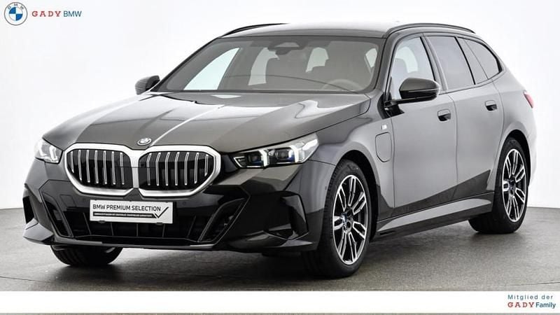 Gebraucht 2024 BMW 530 Shadowline Kombi | € 57.420 - Bild 1/4