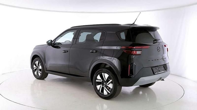 Neu Opel Frontera 101 PS (74 kW) 2025 Kristall silber metallik SUV