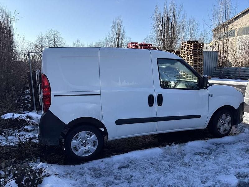 Gebraucht Fiat Doblò 90 PS (66 kW) 2014 Van / Kleinbus