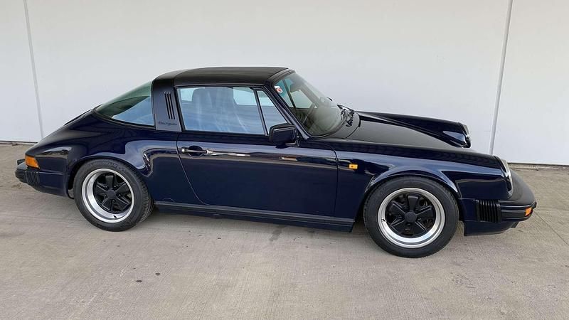 Gebraucht Porsche 911 Carrera Cabriolet 218 PS (160 kW) 1987 Blau Cabrio