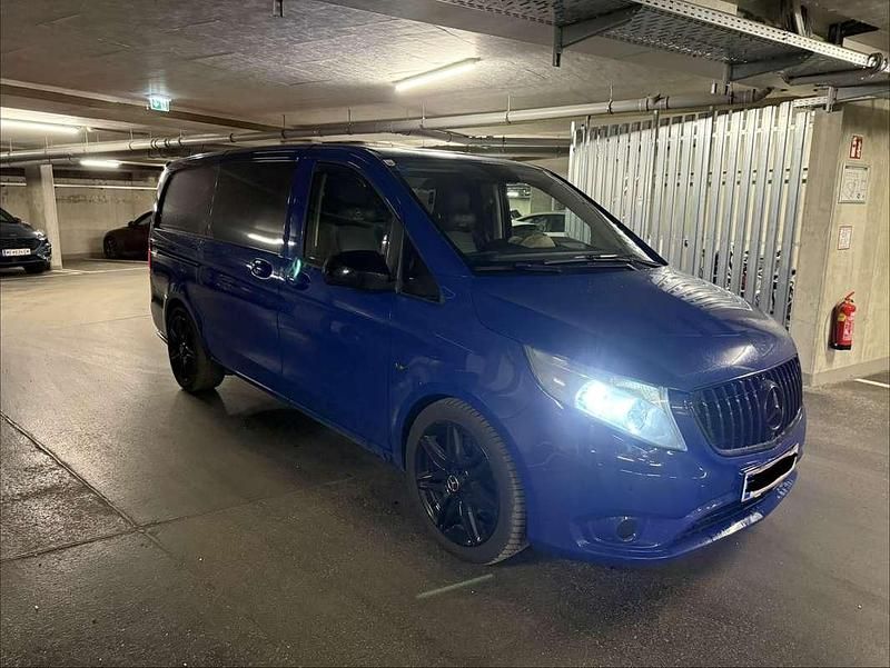 Gebraucht Mercedes Vito 163 PS (119 kW) 2015 Blau Van