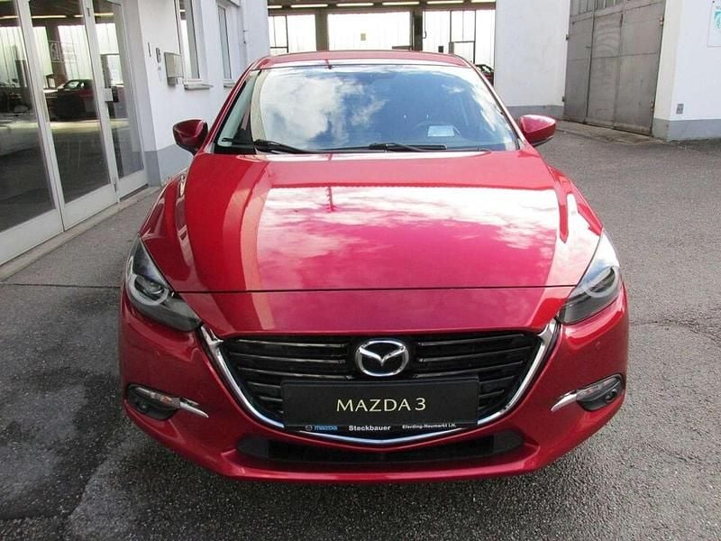 Gebraucht Mazda 3 Inclusive 120 PS (88 kW) 2018 Rot Limousine