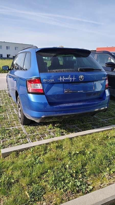 Gebraucht Skoda Fabia Style 90 PS (66 kW) 2017 Blau Kombi