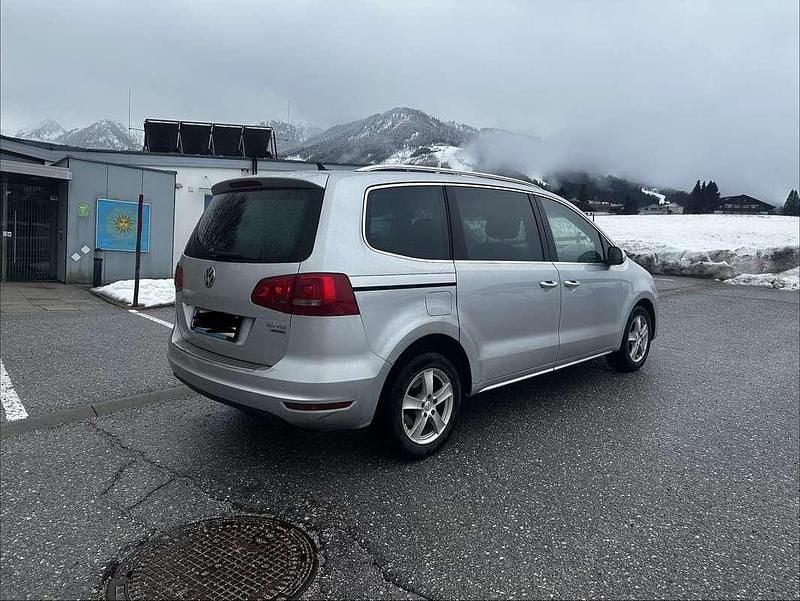 Gebraucht VW Sharan Comfortline 140 PS (102 kW) 2014 Van / Kleinbus