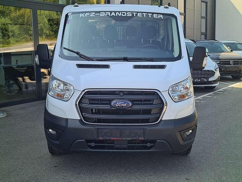 Gebraucht Ford Transit Trend 131 PS (96 kW) 2022 Weiß Van