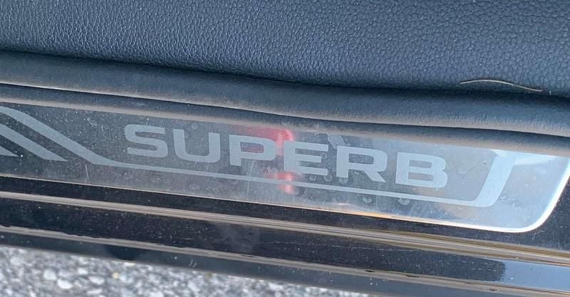 Gebraucht Skoda Superb Style 120 PS (88 kW) 2017 Schwarz Kombi