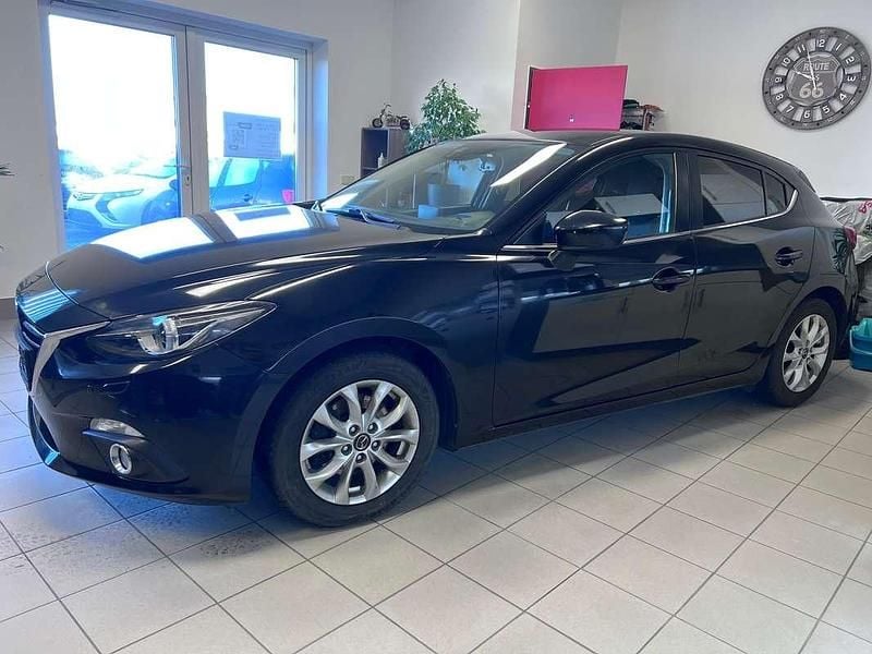 Gebraucht Mazda 3 Inclusive 150 PS (110 kW) 2015 Schwarz Kleinwagen