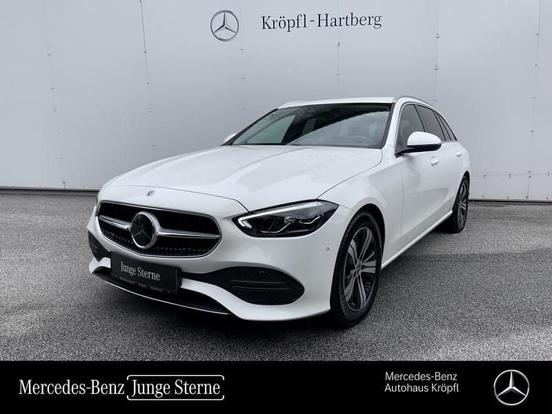 Gebraucht Mercedes C220 200 PS (147 kW) 2022 Weiß Kombi