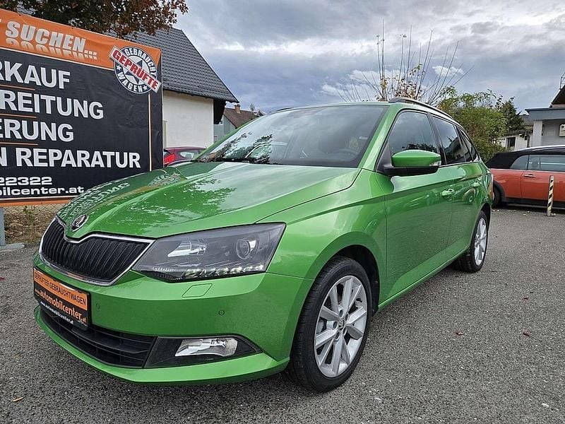 Grün Gebraucht 2015 Skoda Fabia Style Kombi | € 7.890 (Fairer Preis) - Bild 1/4