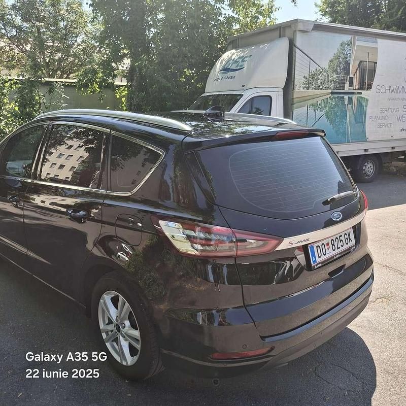 Gebraucht Ford S-MAX Titanium 150 PS (110 kW) 2019 Van / Kleinbus