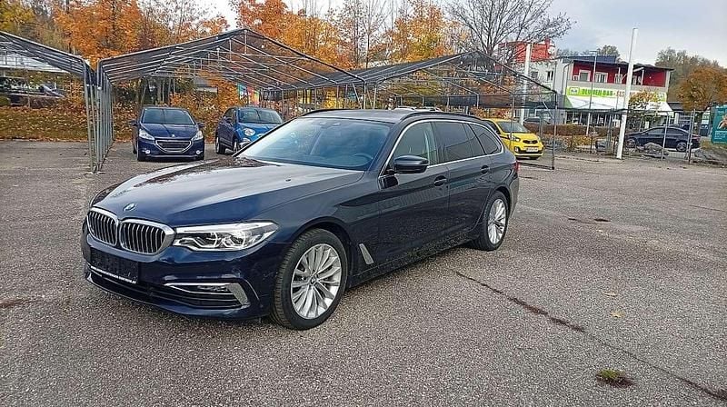 Blau Gebraucht 2020 BMW 530 Luxury Line Kombi | € 25.999 (Superpreis) - Bild 1/4