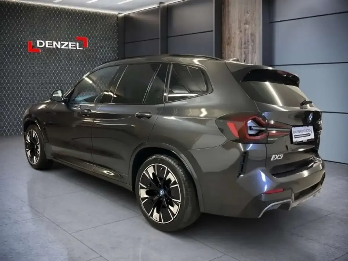 Gebraucht BMW iX3 Impressive 286 PS (2025) in Wien - € 50.900 | AutoUncle