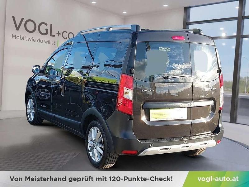 Gebraucht Dacia Dokker Stepway 95 PS (69 kW) 2019 Schwarz Van / Kleinbus