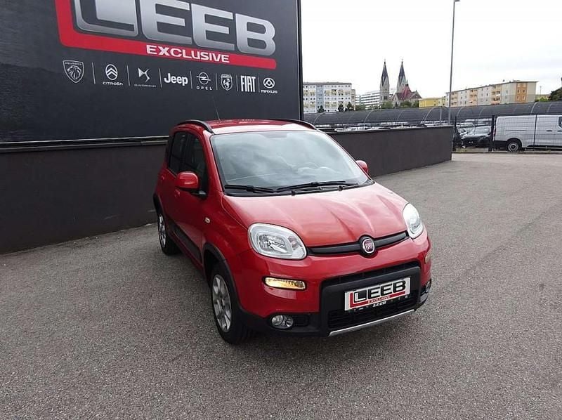 Gebraucht Fiat Panda 4x4 Classica 75 PS (55 kW) 2012 Rot Kleinwagen