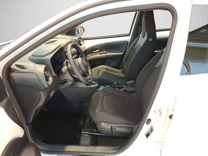 Neu Toyota Aygo X Active 92 PS (67 kW) 2026 SUV